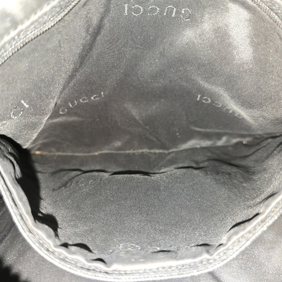 Gucci GG Canvas Hobo Black with Silver Hardware - Picture 2 of 15